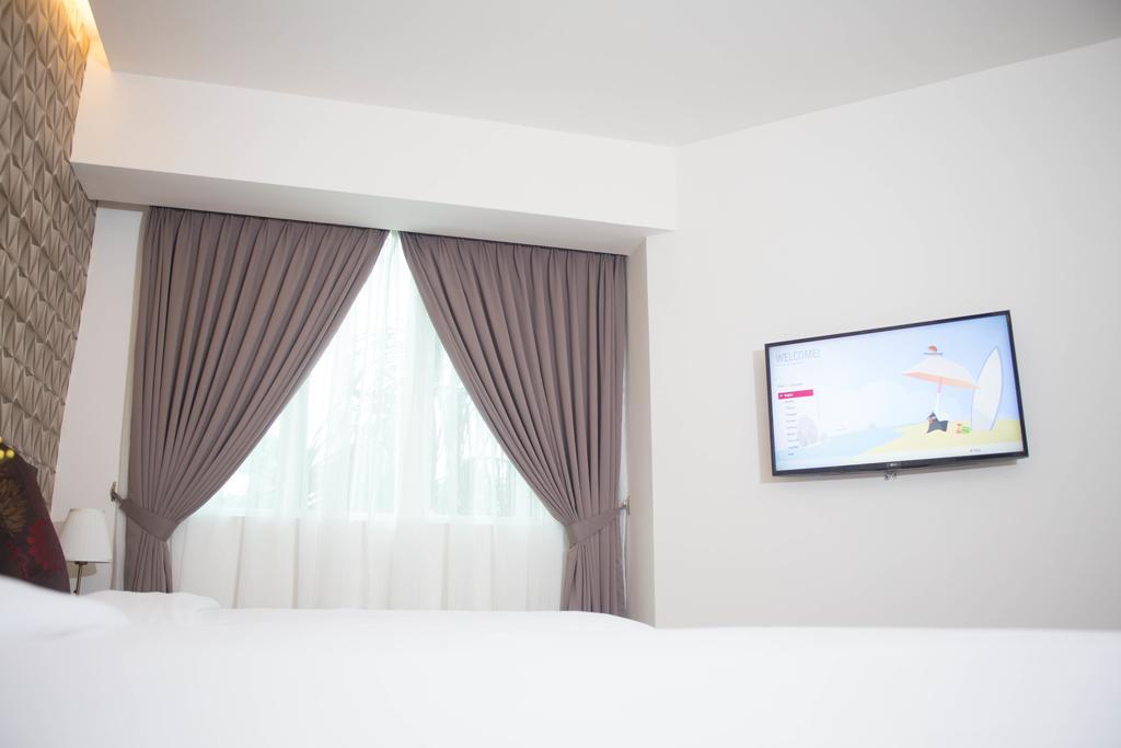 Qlassic Hotel Sepang Buitenkant foto